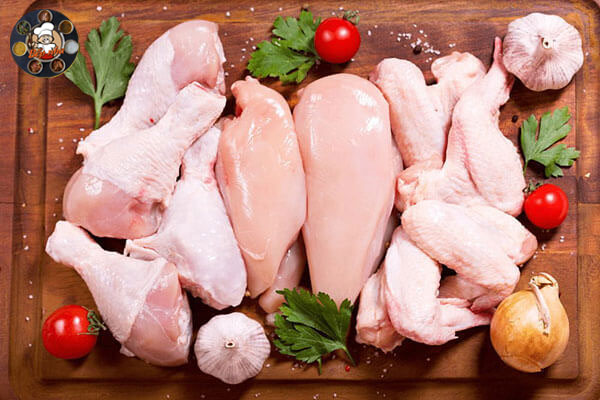 Bạn nên chọn gà ta loại từ 1,2kg đến 1,4kg